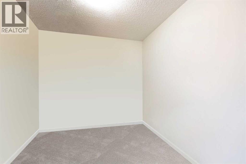 Photo 17 of 1415 204 Sparrow Hawk Drive, Fort Mcmurray AB