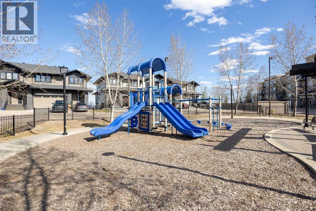 Photo 3 of 1415 204 Sparrow Hawk Drive, Fort Mcmurray AB