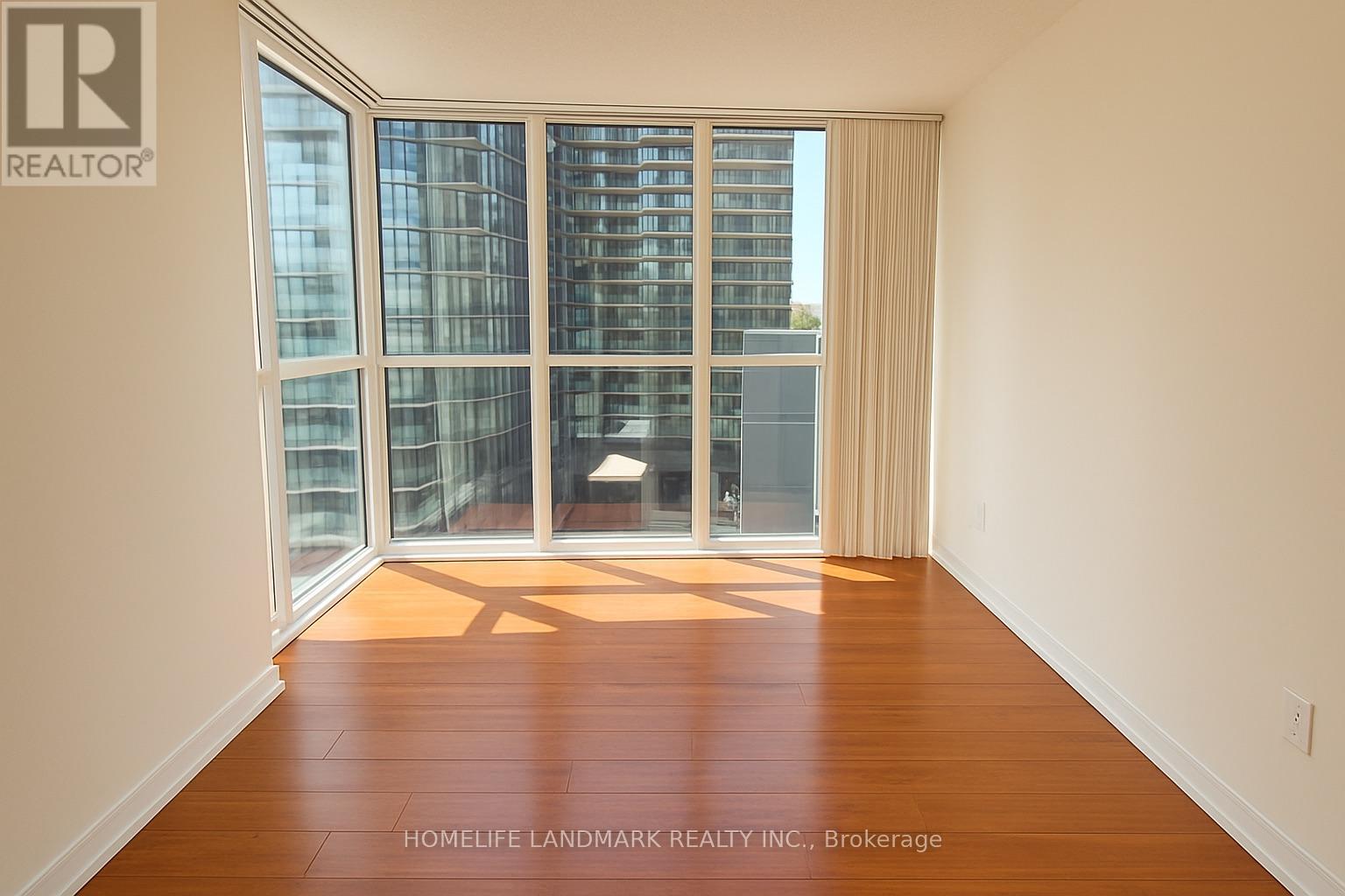 Photo 11 of 1106 85 Queens Wharf Road, Toronto ON