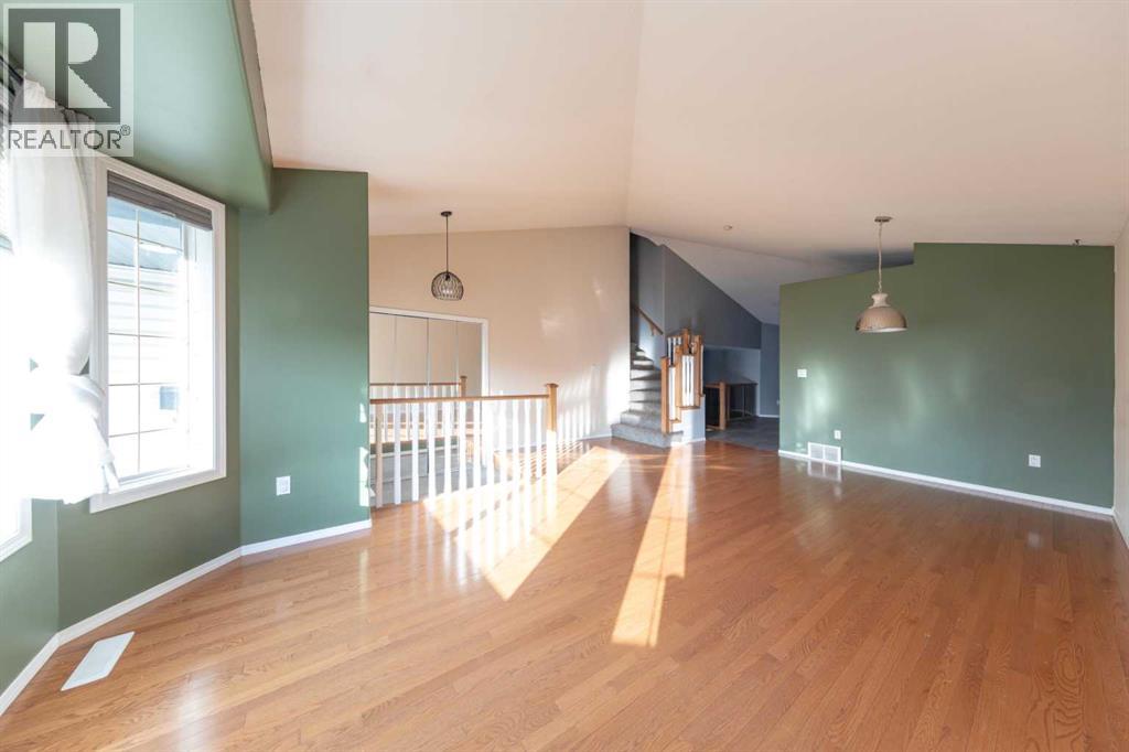 Photo 5 of 3106 65 Ave, Lloydminster AB
