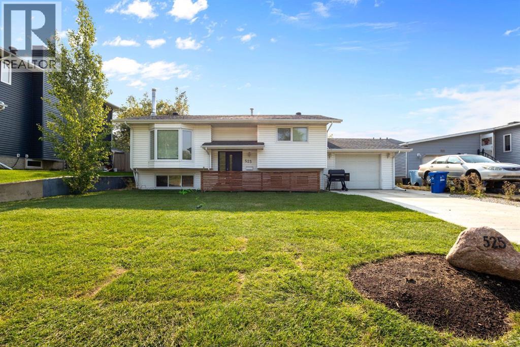 Photo 1 of 525 Beacon Hill Drive, Fort Mcmurray AB