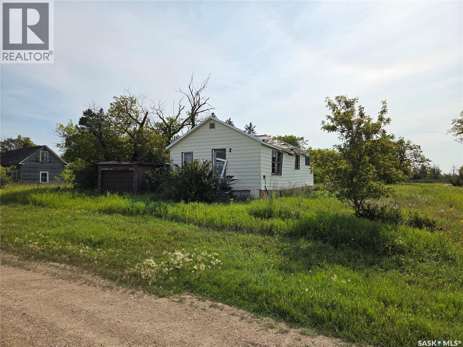 8 Sutherland STREET - 4