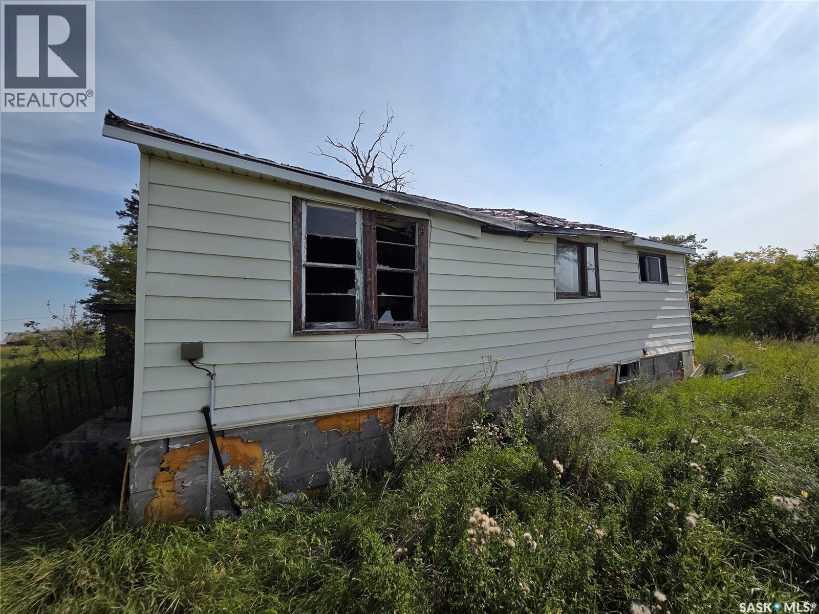 8 Sutherland STREET - 5