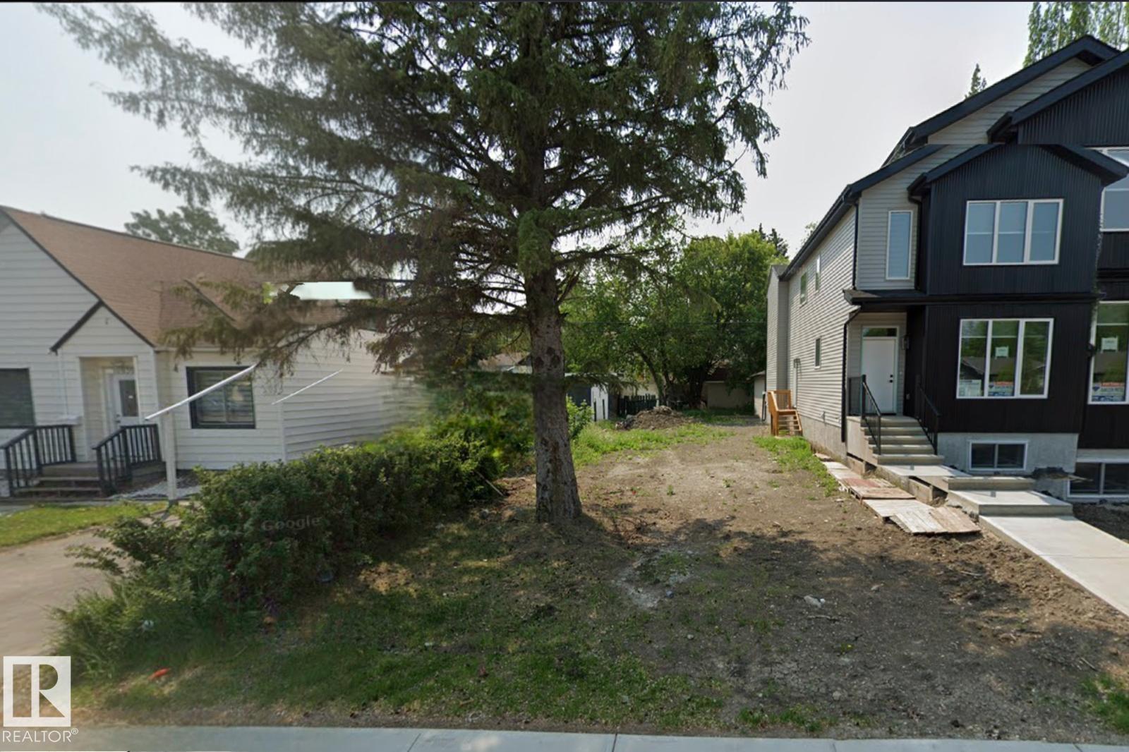 Photo 1 of 10663 61 Ave Nw, Edmonton AB