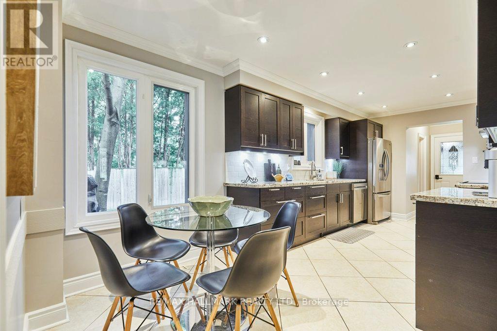 Photo 16 of 10 Glentworth Road, Toronto ON