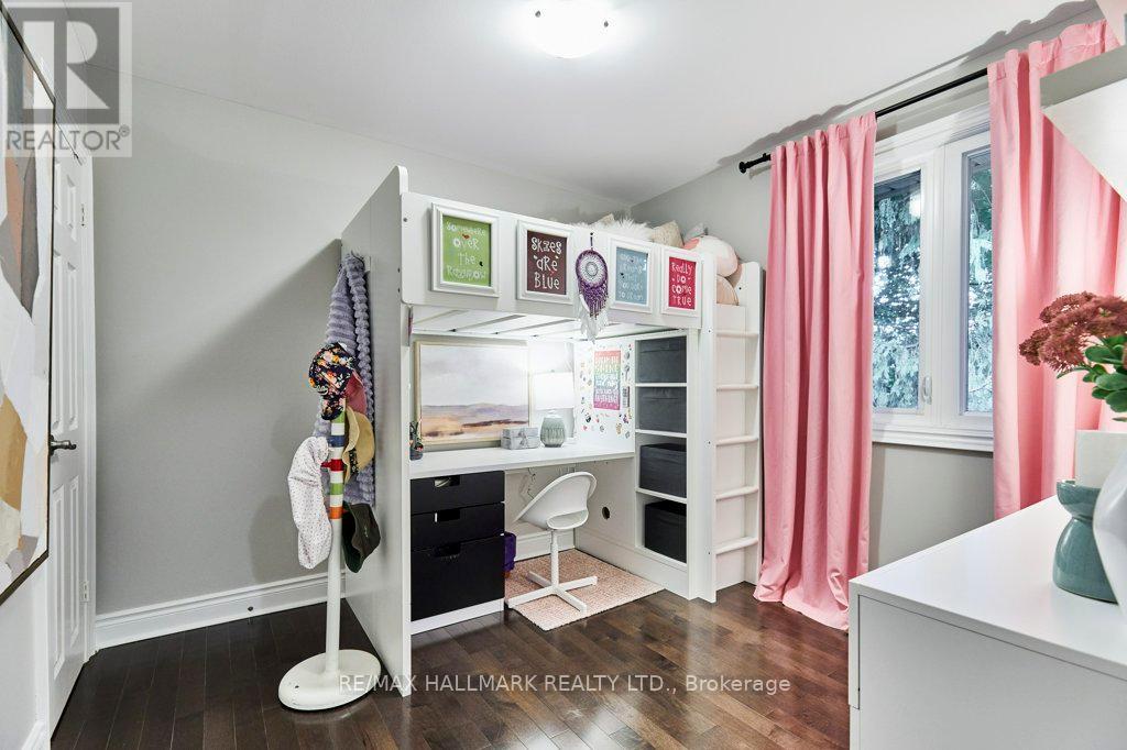 Photo 28 of 10 Glentworth Road, Toronto ON