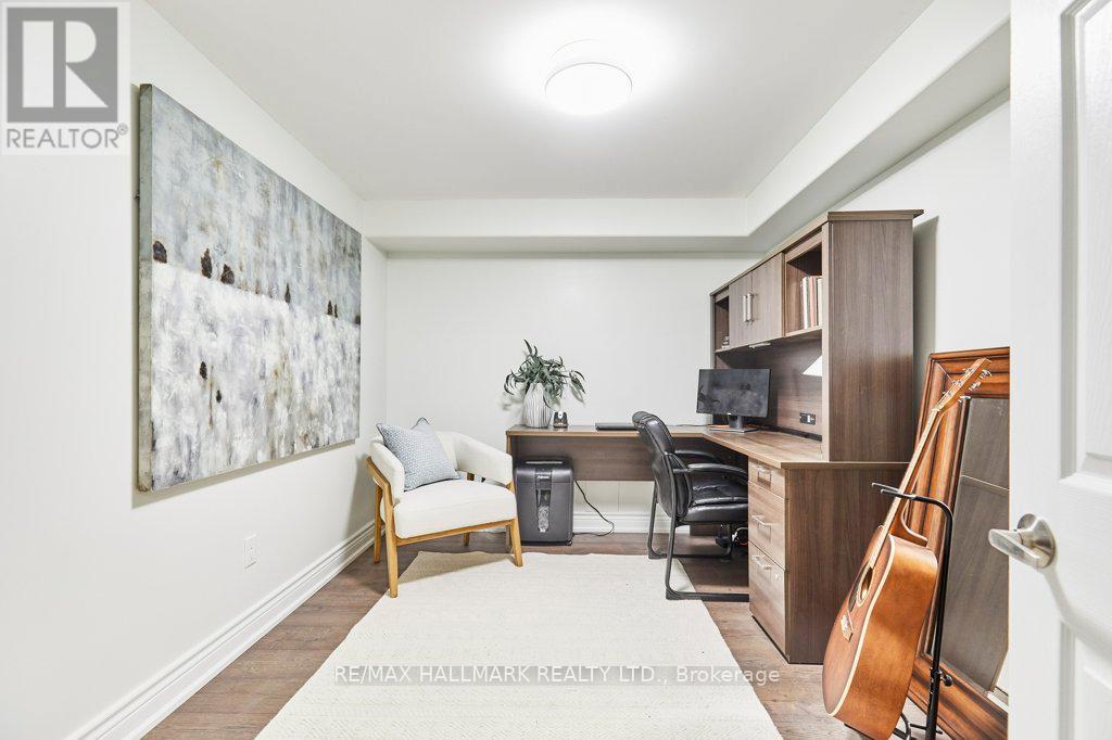 Photo 38 of 10 Glentworth Road, Toronto ON