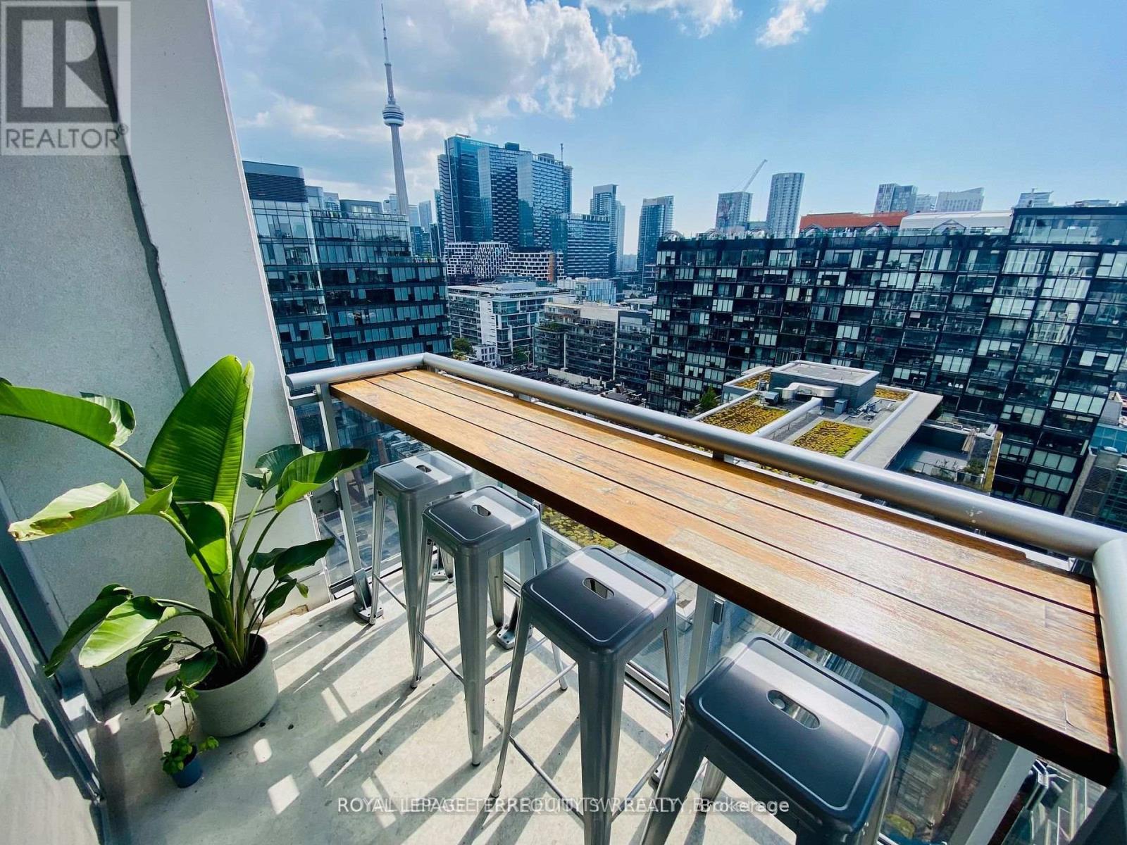 Photo 16 of Lph 28 525 Adelaide Street W, Toronto ON