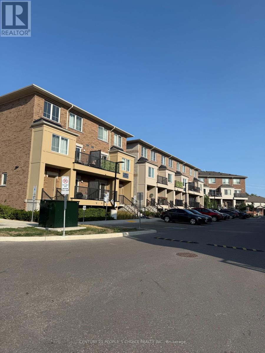 Photo 1 of 4 465 Beresford Path, Oshawa ON