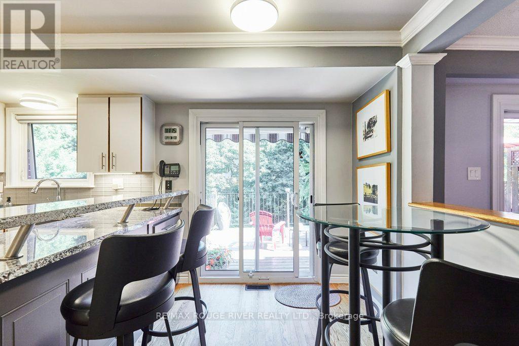 Photo 14 of 14 Karen Ann Crescent, Toronto ON