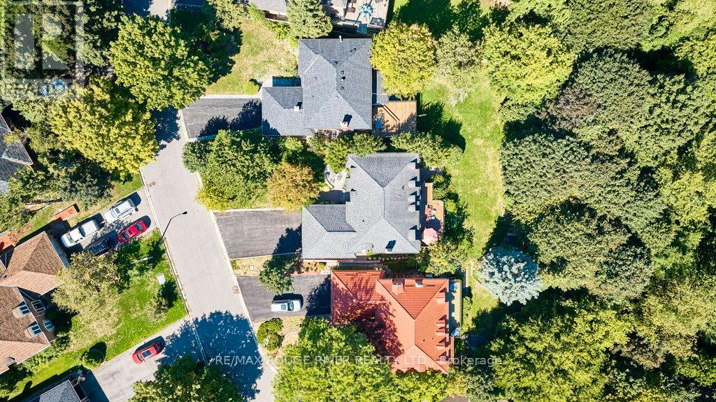 Photo 45 of 14 Karen Ann Crescent, Toronto ON