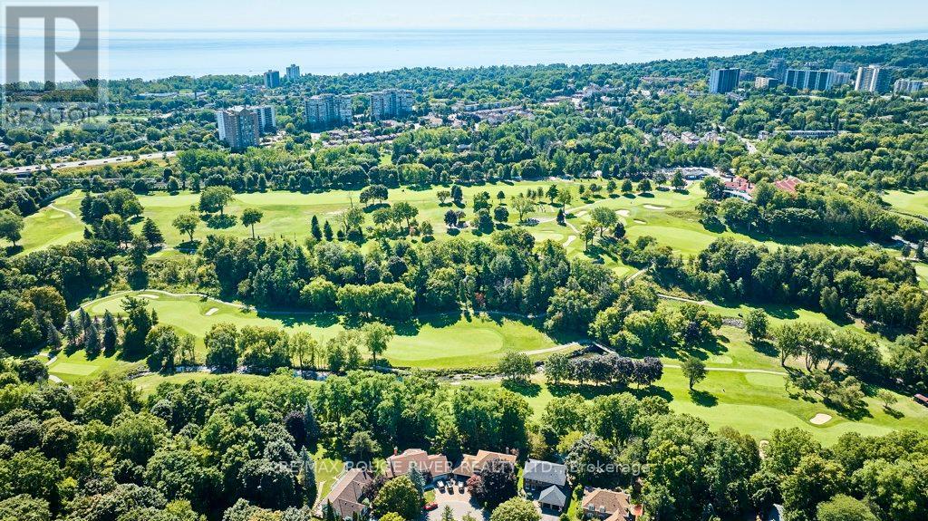 Photo 46 of 14 Karen Ann Crescent, Toronto ON