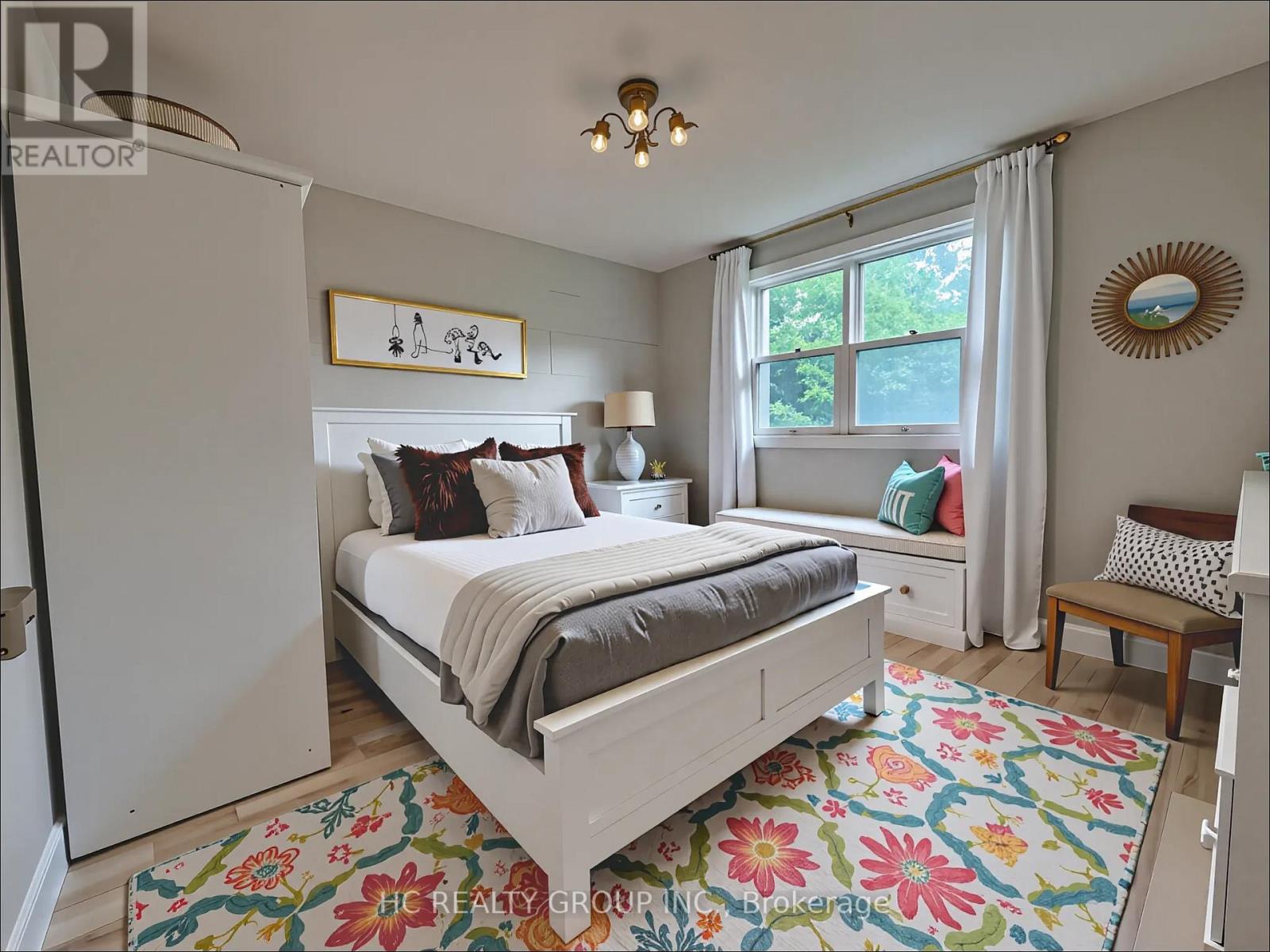Photo 5 of Upper 94 Prospect Street, Newmarket ON