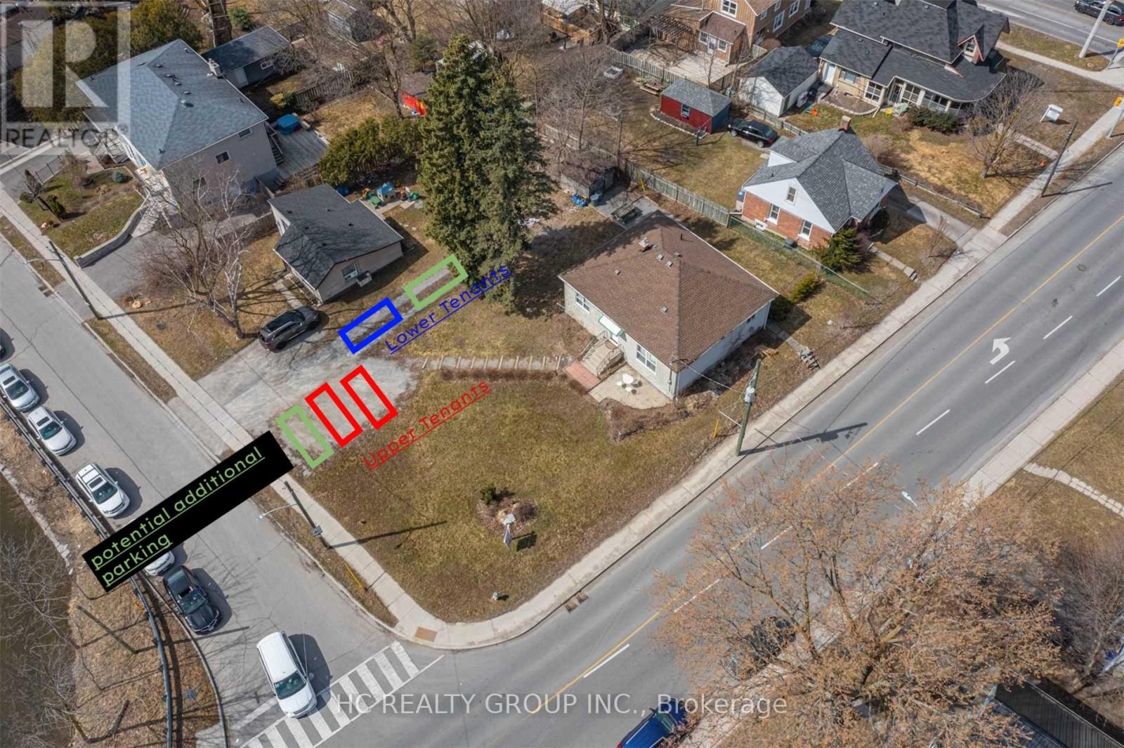 Photo 8 of Upper 94 Prospect Street, Newmarket ON