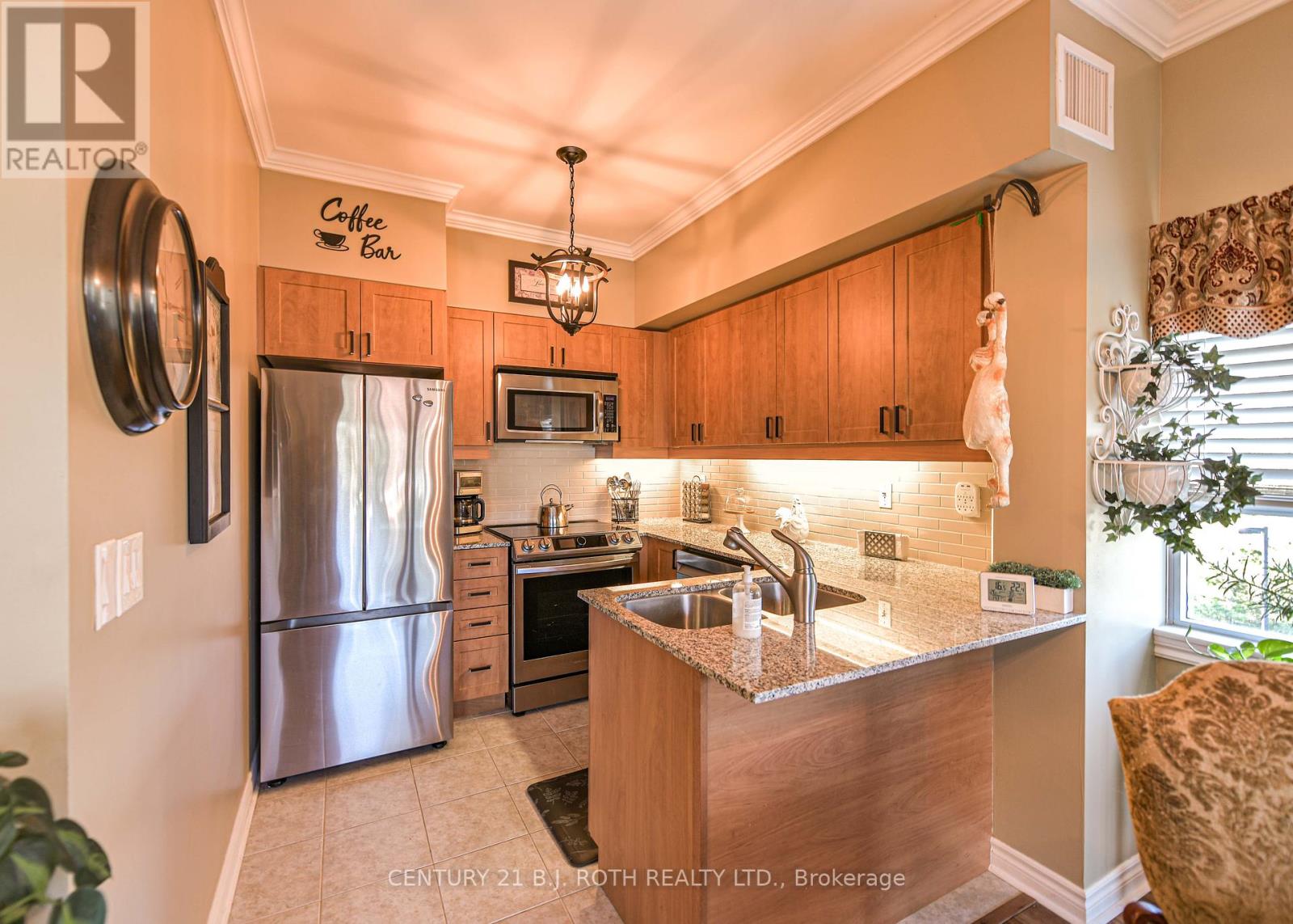 Photo 17 of 304 354 Atherley Road, Orillia ON