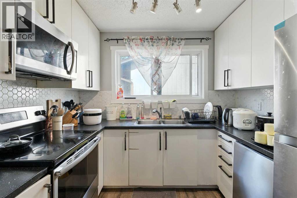 Photo 6 of 218 Whitman Place Ne, Calgary AB