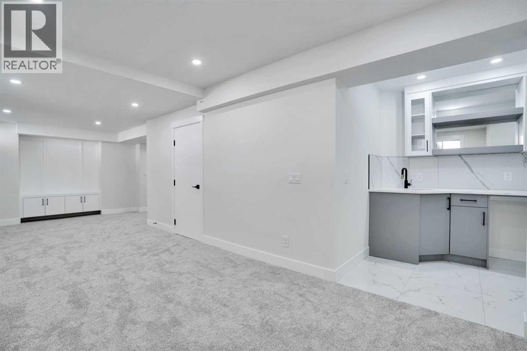 Photo 46 of 13 Shawnee Way Sw, Calgary AB