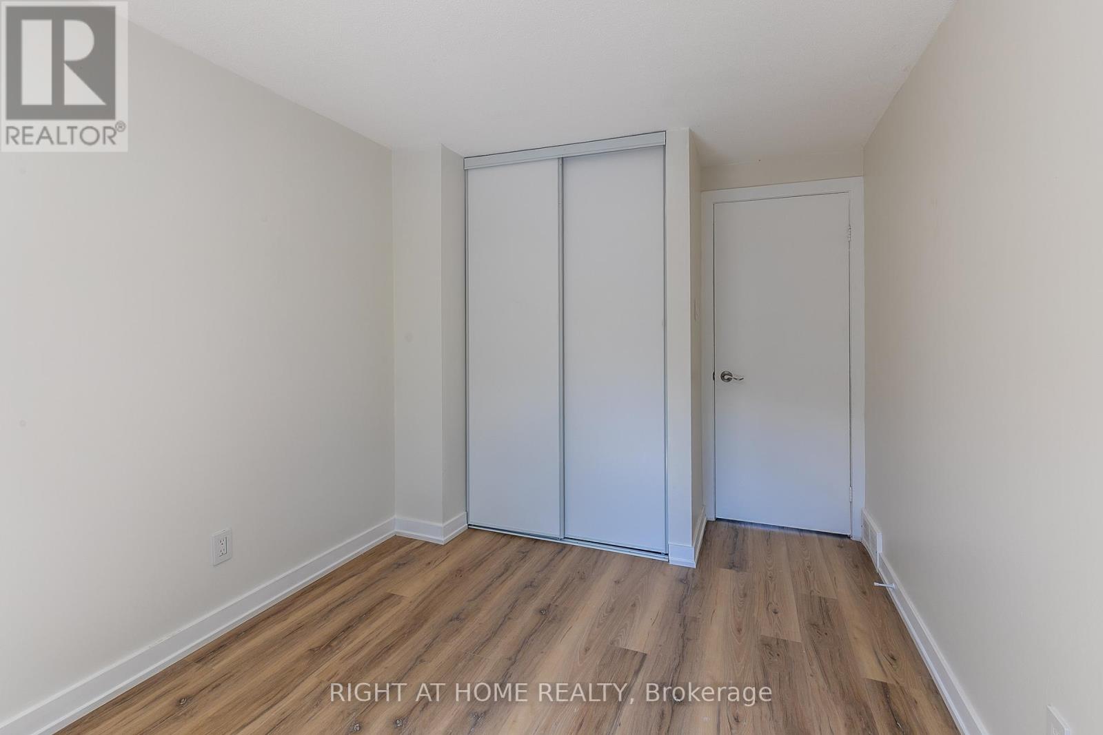Photo 16 of 15 2669 Southvale Drive, Ottawa ON