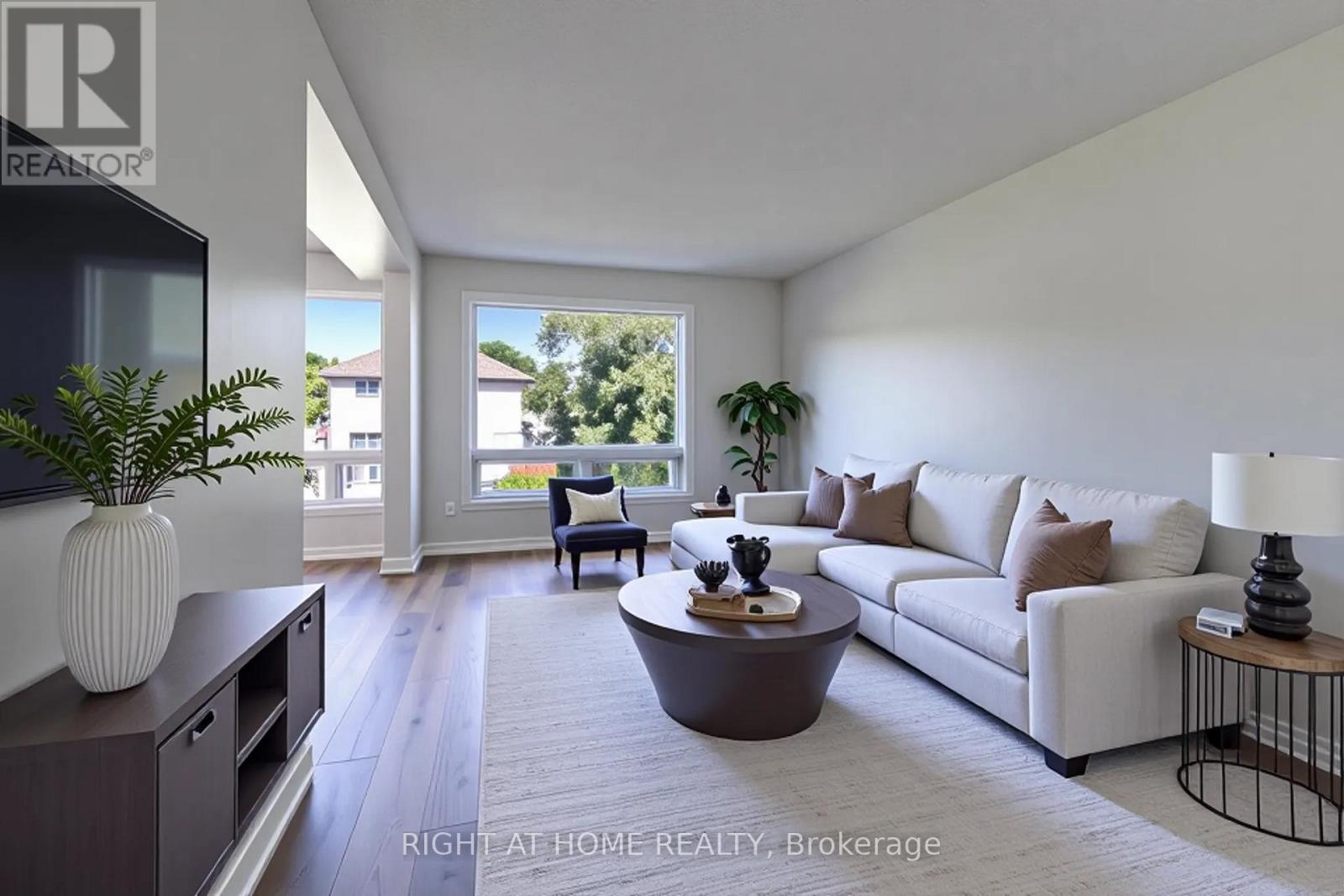 LIVINGROOM VIRTUAL