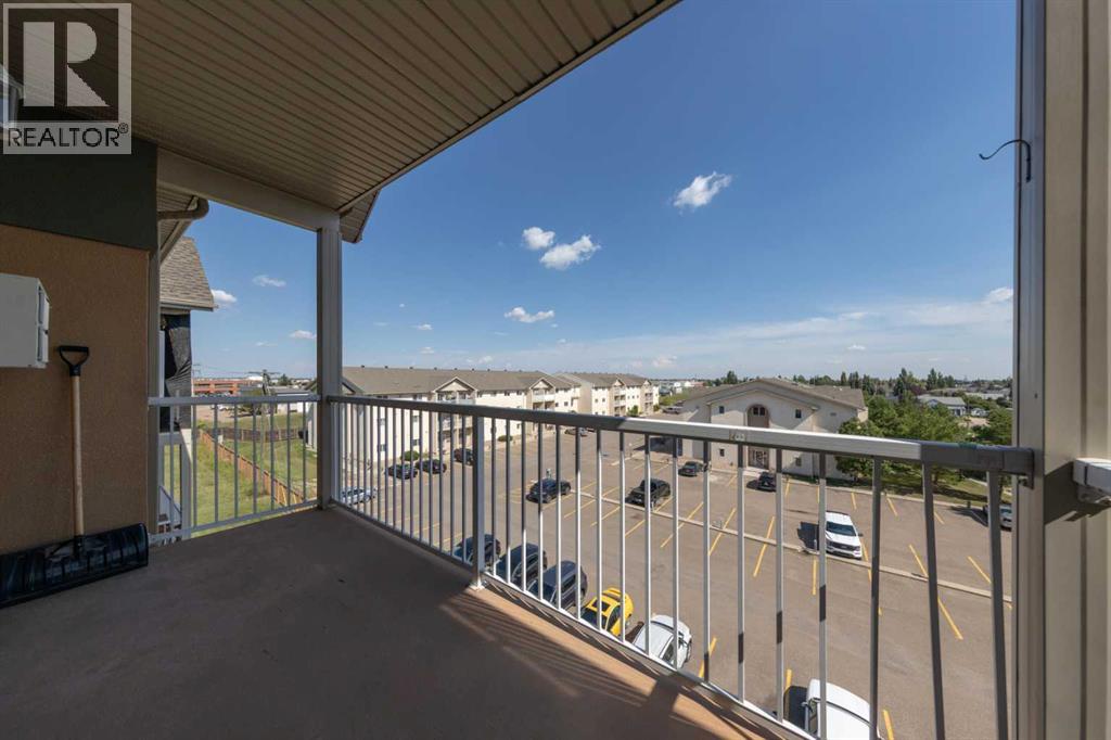 Photo 10 of 405 6802 42 Street, Lloydminster AB