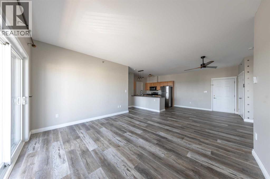 Photo 9 of 405 6802 42 Street, Lloydminster AB