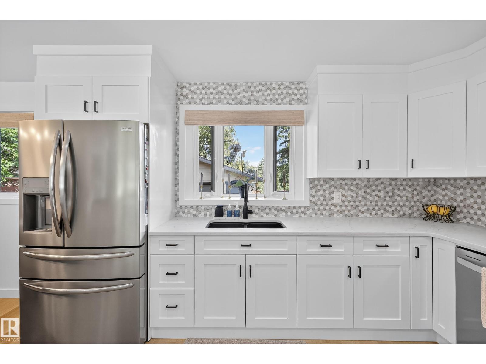 Photo 12 of 46 Glengarry Cr, Sherwood Park AB