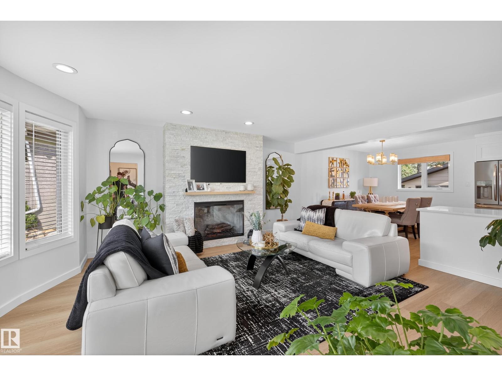 Photo 4 of 46 Glengarry Cr, Sherwood Park AB