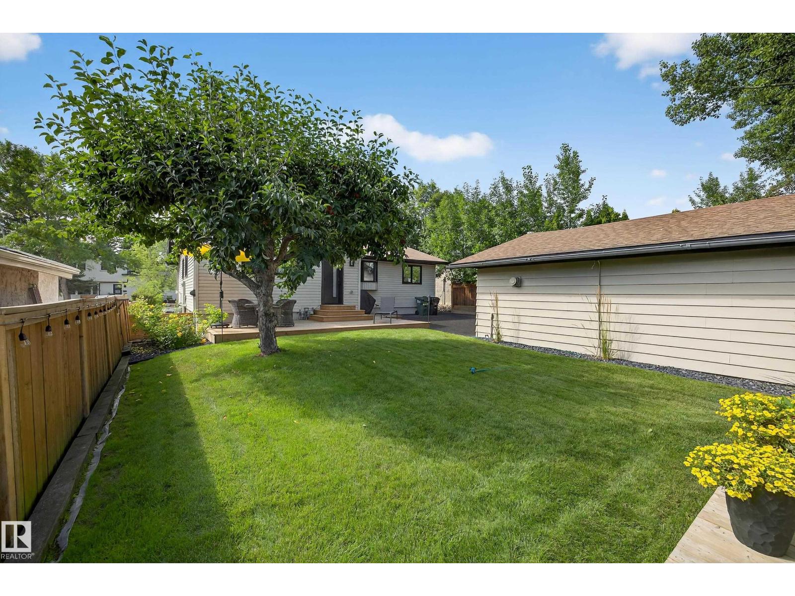 Photo 47 of 46 Glengarry Cr, Sherwood Park AB