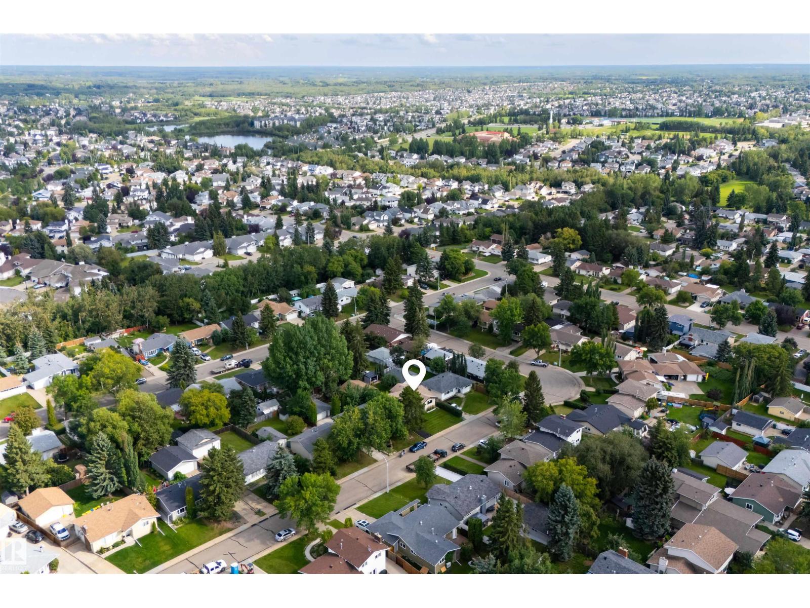 Photo 61 of 46 Glengarry Cr, Sherwood Park AB