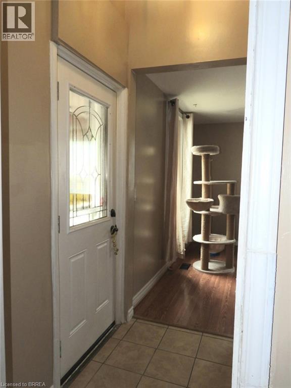 Photo 3 of 9 Superior Street, Brantford ON