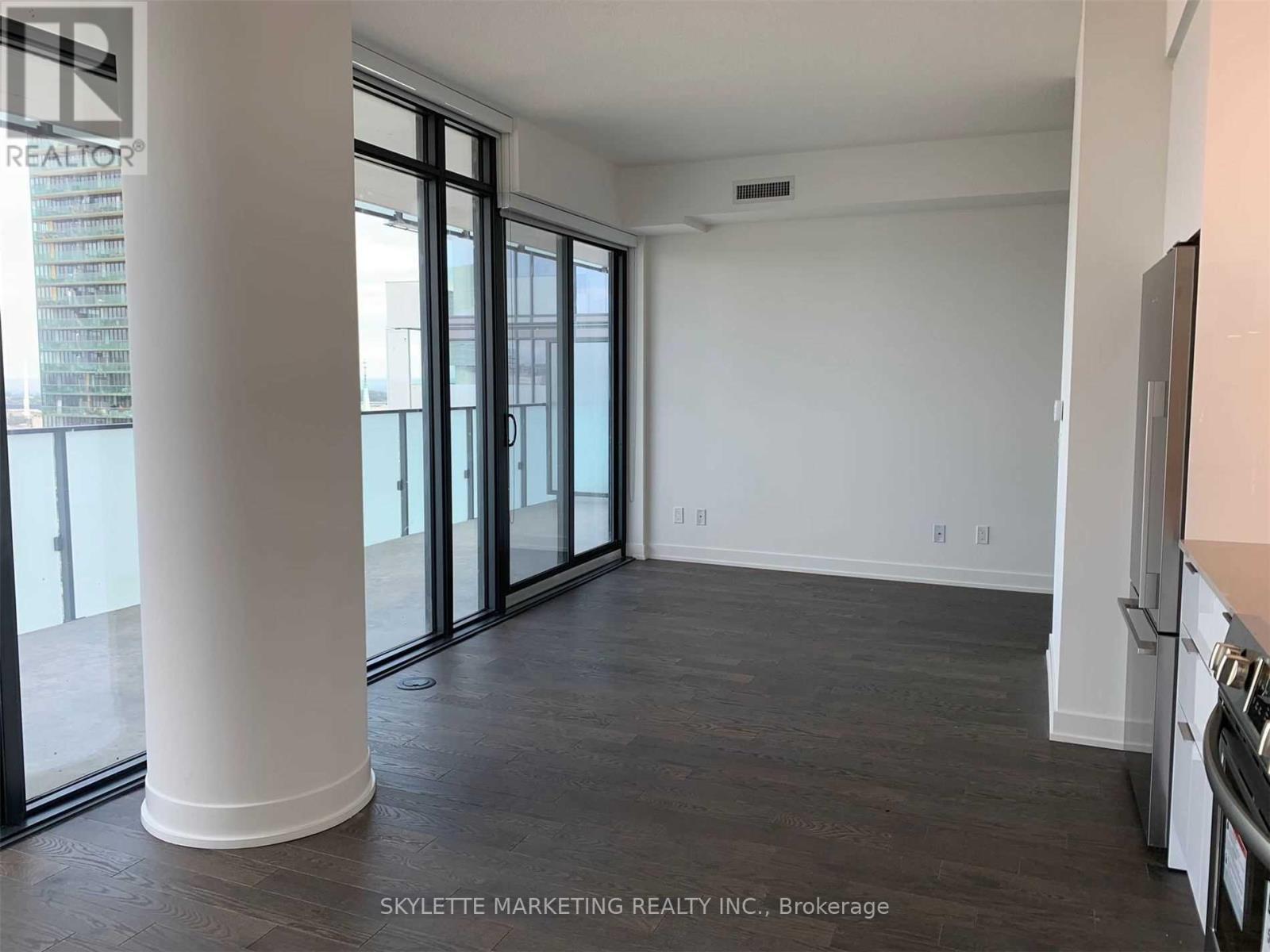 Photo 9 of 2716 25 Richmond Street E, Toronto ON