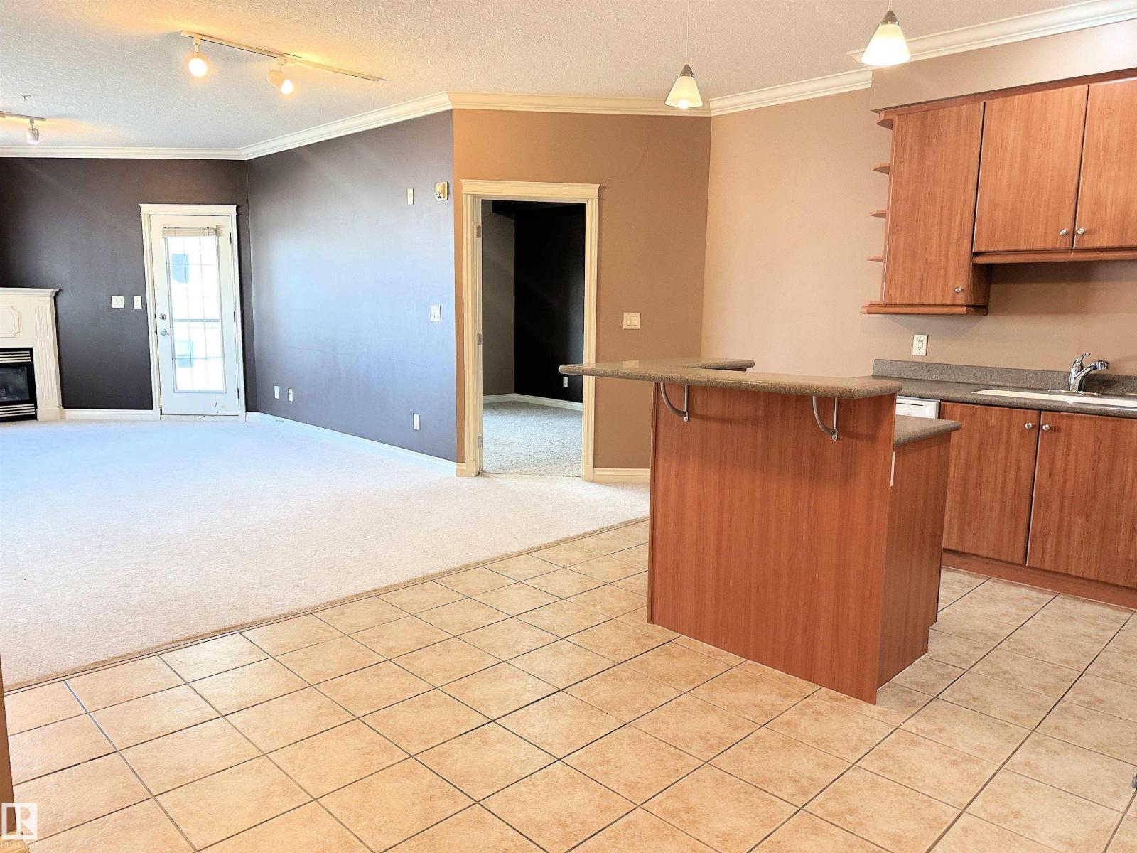 Photo 11 of 311 10116 80 Av Nw, Edmonton AB