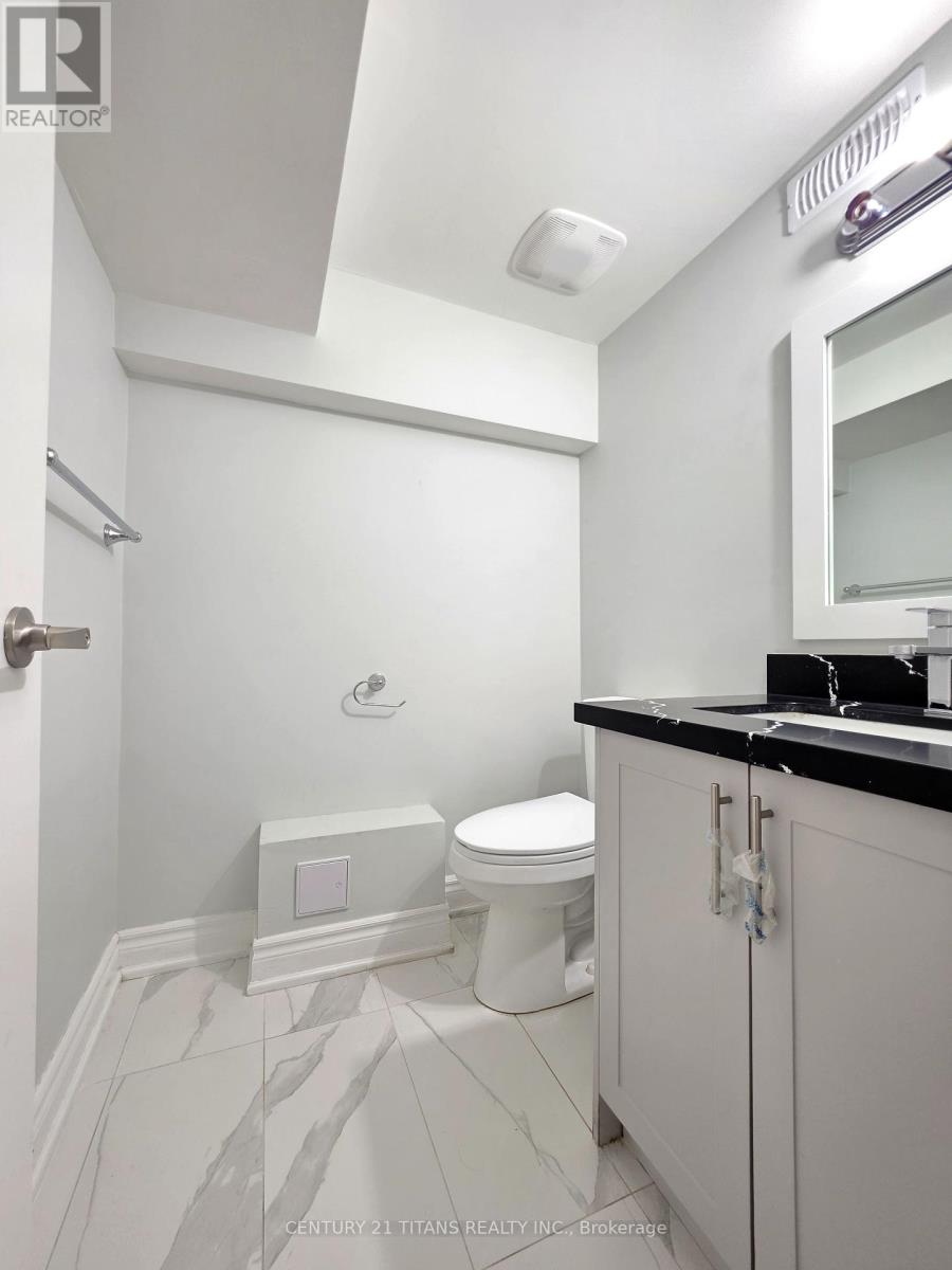 Photo 9 of 42 Sancrest Drive, Toronto ON