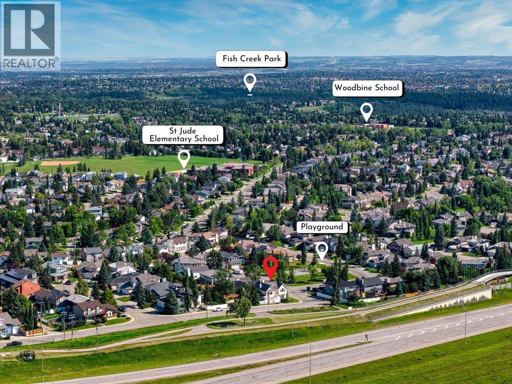 Photo 45 of 91 Woodbrook Road Sw, Calgary AB