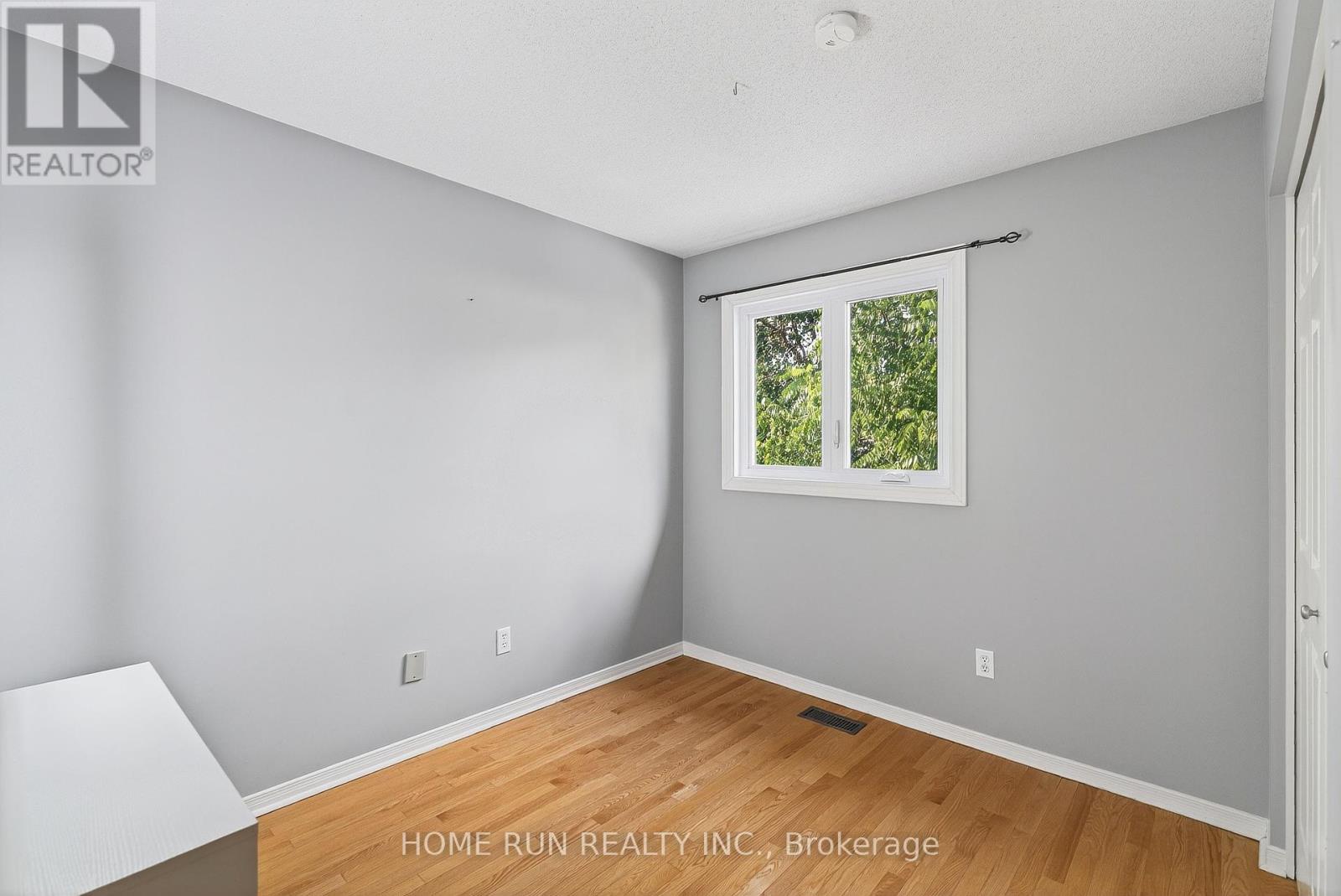 Photo 27 of 19 Harrington Court, Ottawa ON