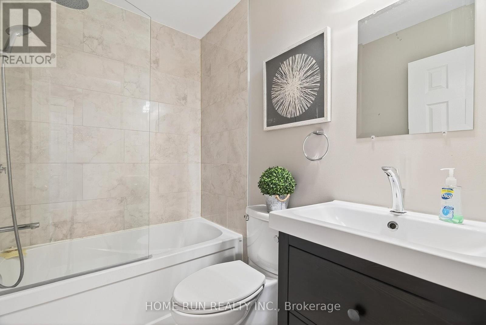 Photo 29 of 19 Harrington Court, Ottawa ON