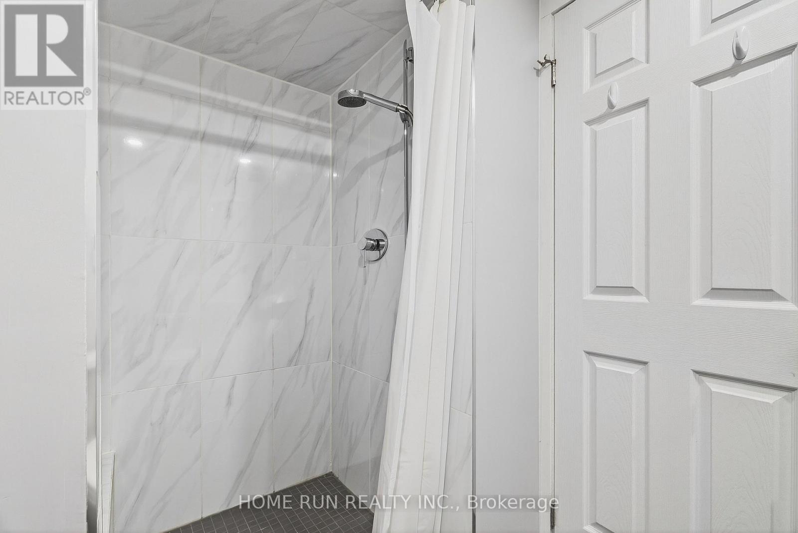 Photo 33 of 19 Harrington Court, Ottawa ON