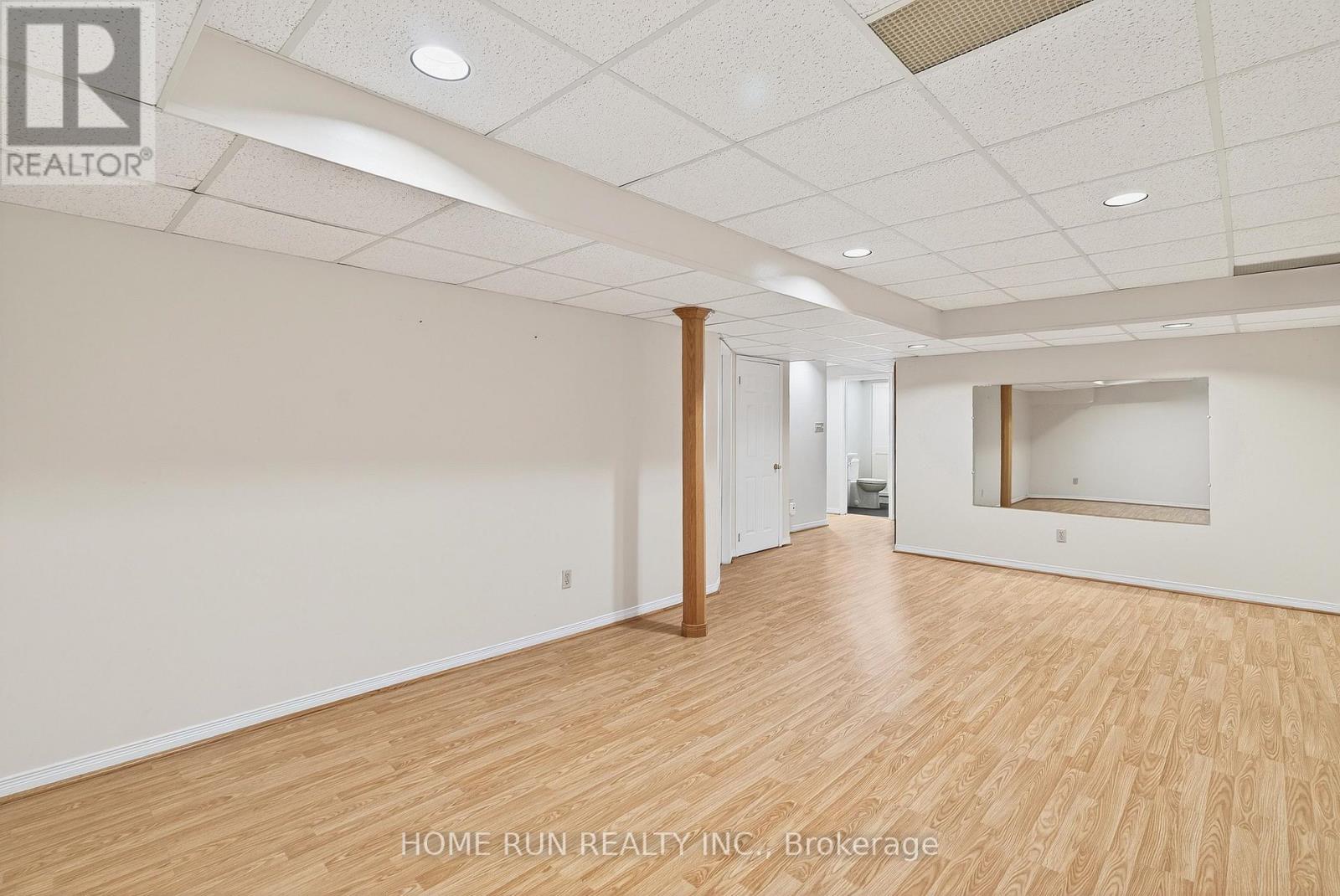 Photo 35 of 19 Harrington Court, Ottawa ON