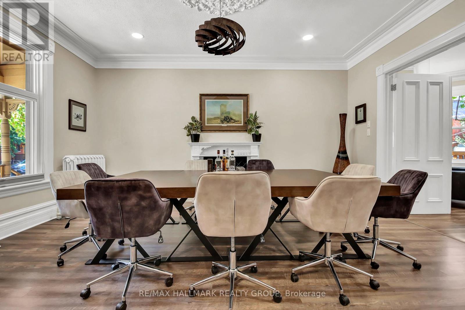 Photo 10 of 421 Gilmour Street, Ottawa ON