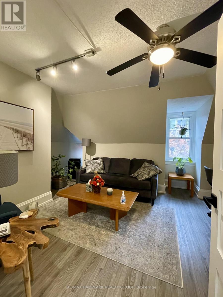Photo 22 of 421 Gilmour Street, Ottawa ON