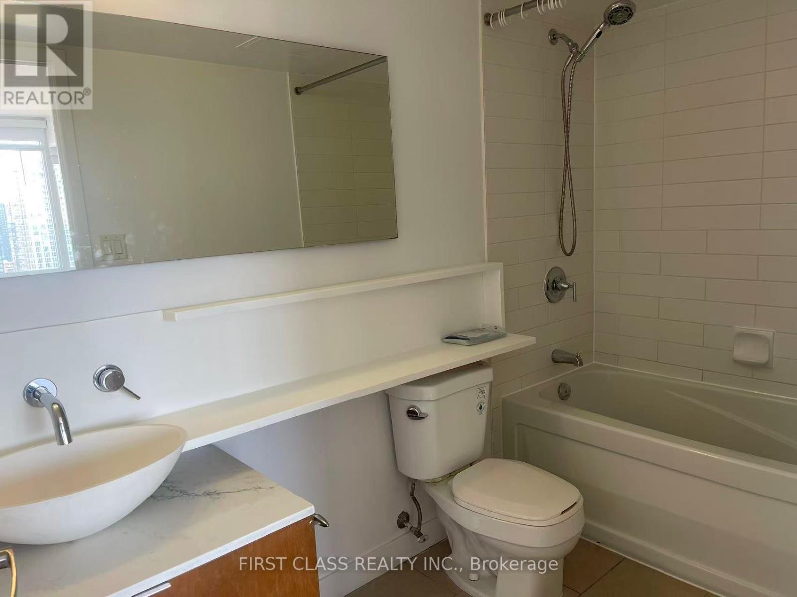 Photo 13 of 3603 15 Fort York Boulevard, Toronto ON