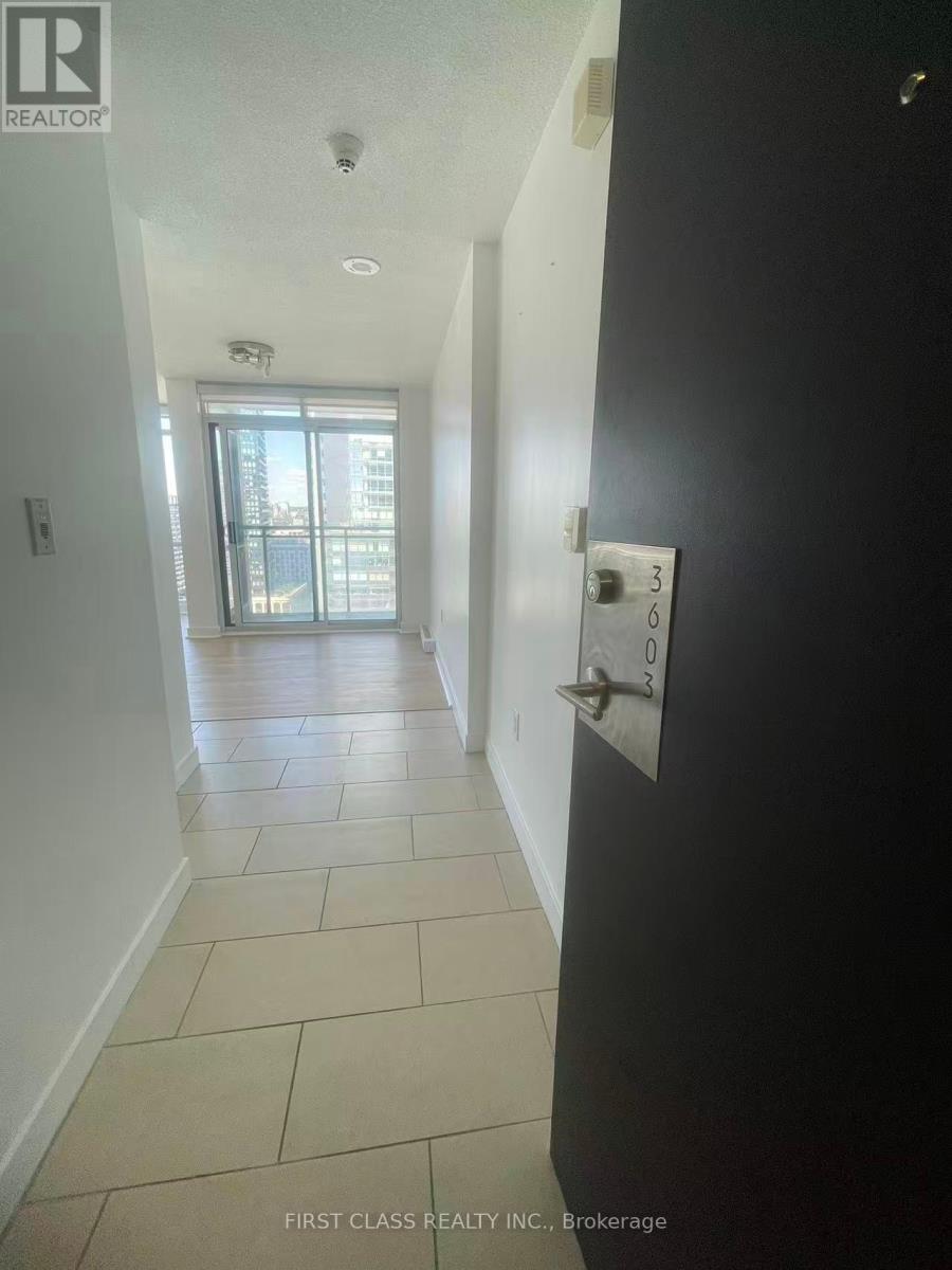 Photo 2 of 3603 15 Fort York Boulevard, Toronto ON
