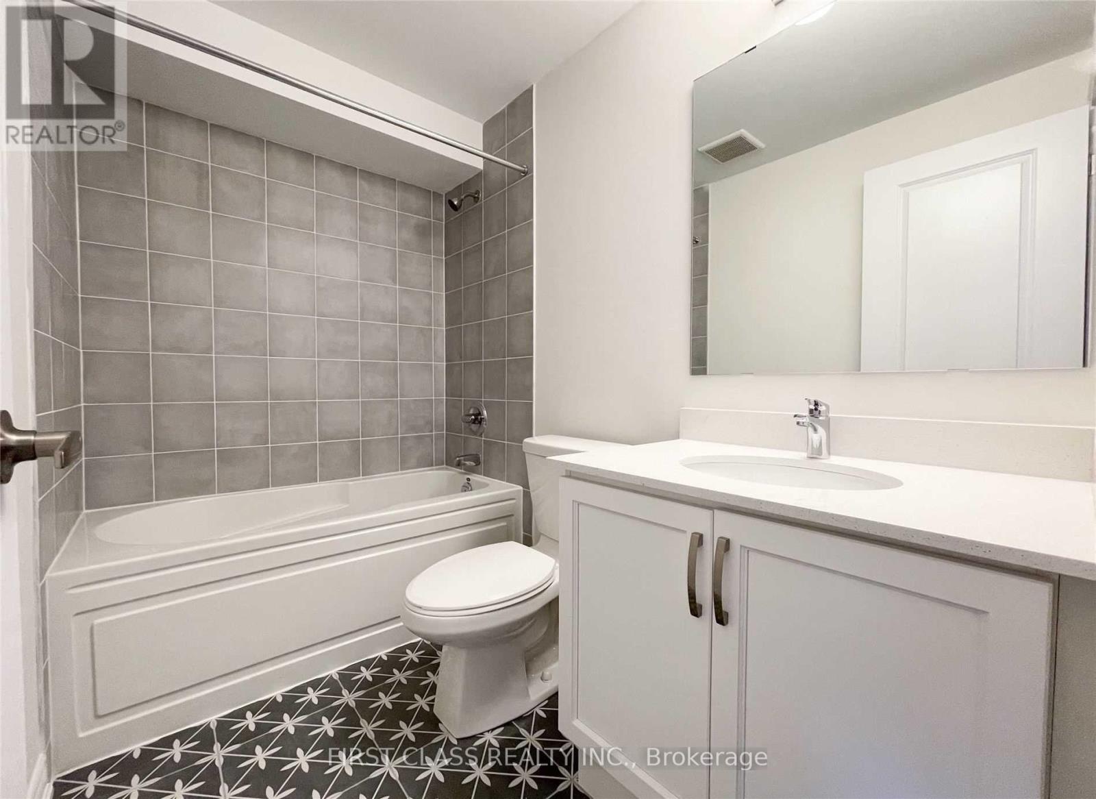 Photo 10 of 24 Jessica Antonella Street, Markham ON