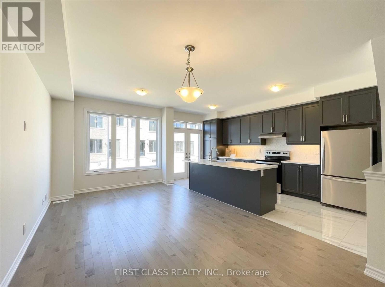Photo 2 of 24 Jessica Antonella Street, Markham ON