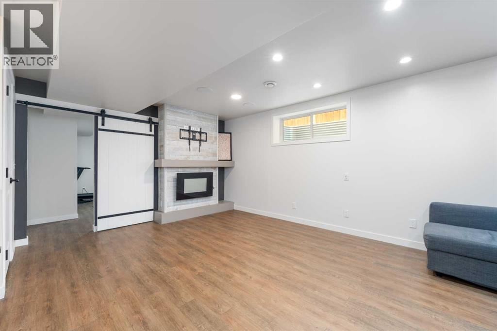 Photo 20 of 195 Copperpond Street Se, Calgary AB