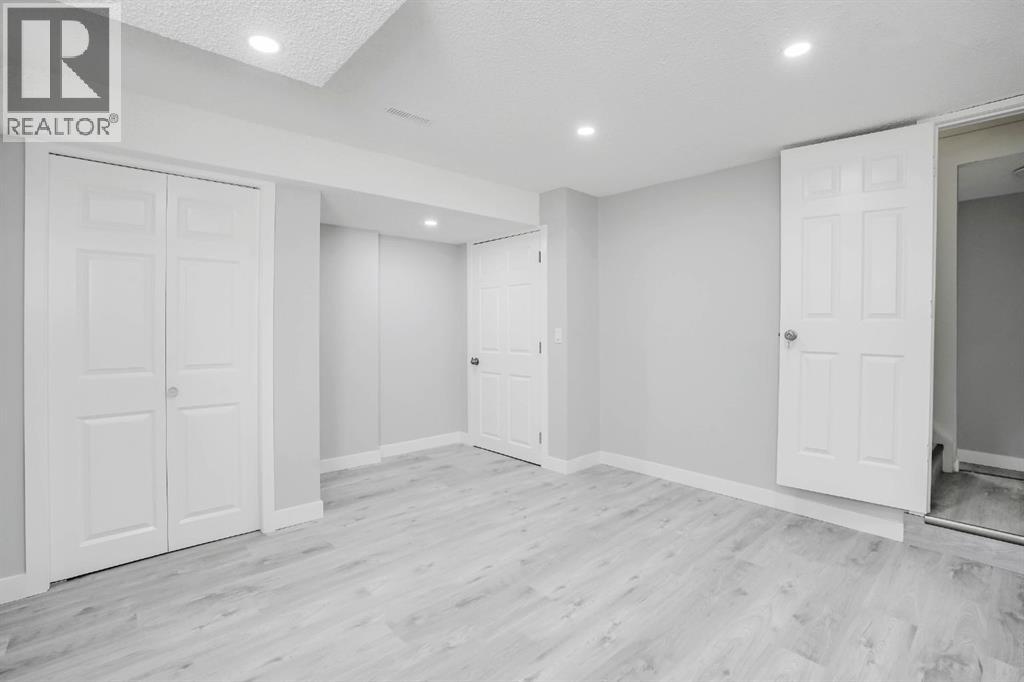 Photo 26 of 2617 60 Street Ne, Calgary AB