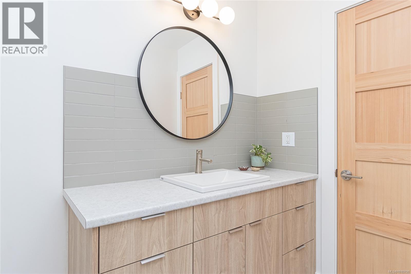 Photo 19 of 13 6172 Alington Rd, Duncan BC