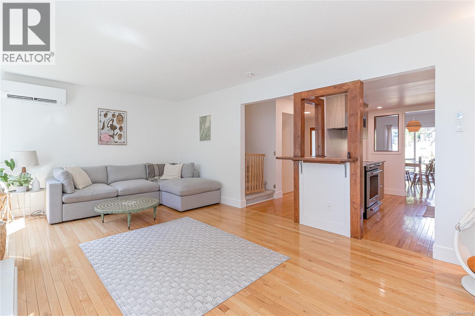 Photo 9 of 13 6172 Alington Rd, Duncan BC