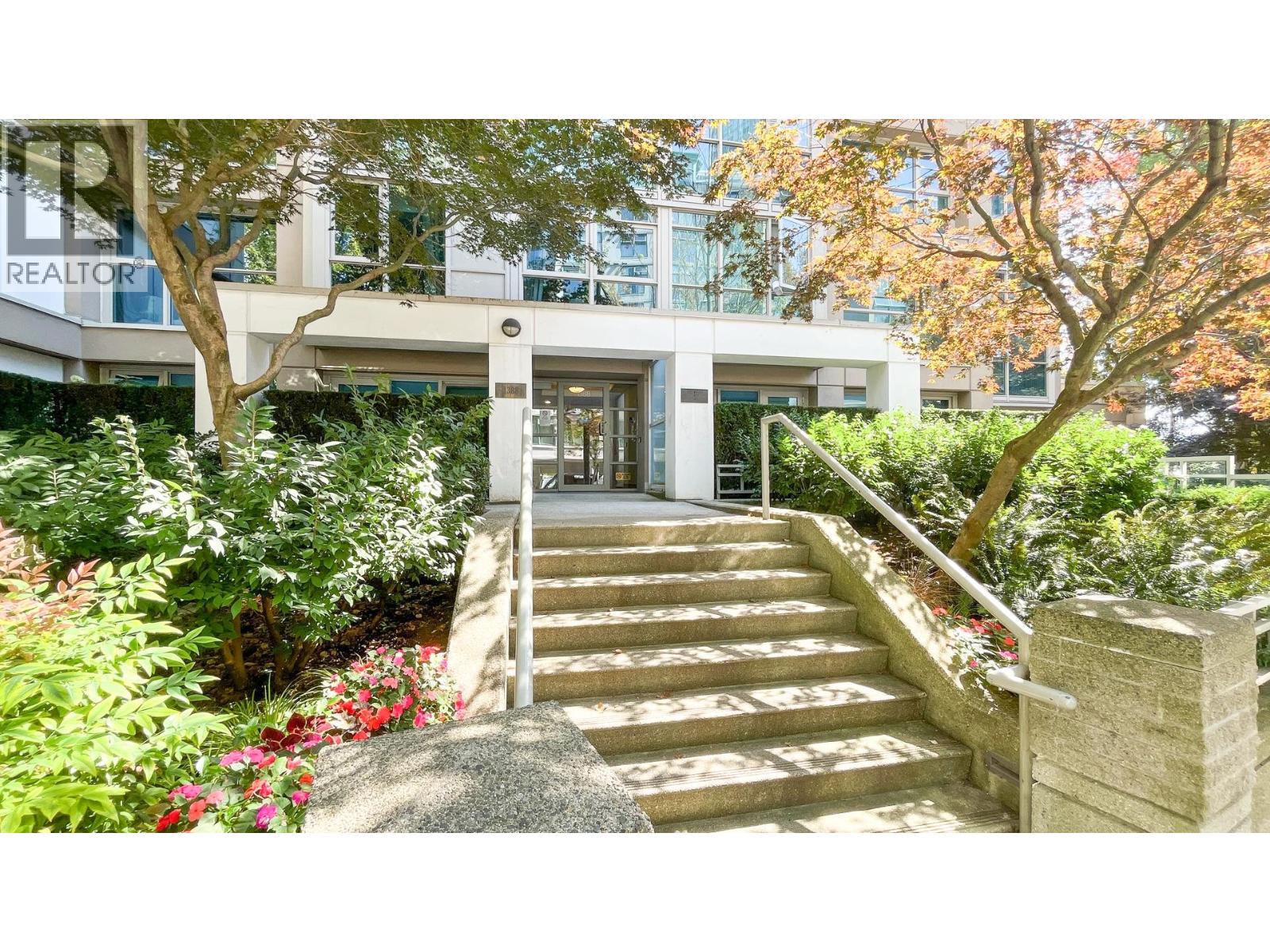 Photo 22 of 502 1388 Homer Street, Vancouver BC