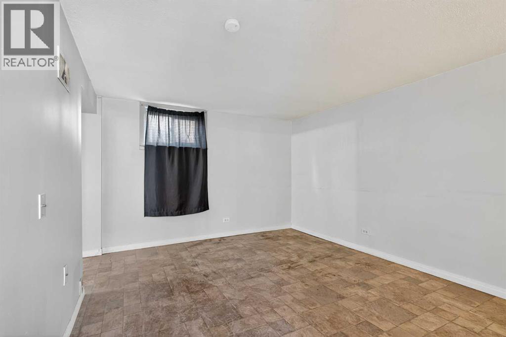 Single Family House Bungalow for Sale in  Centre Street NW Thorncliffe Calgary 